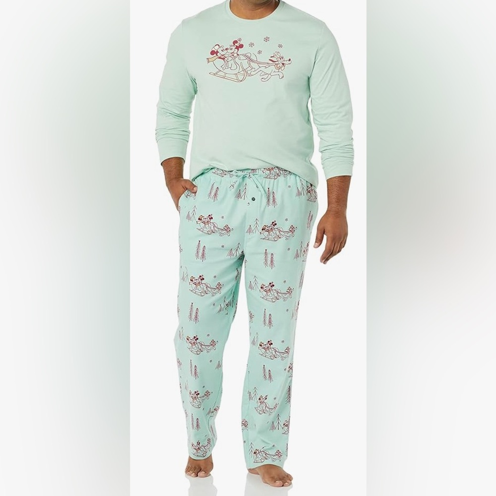 NWT Amazon Essentials Men’s Large Disney Mickey Winter Flannel Pajamas